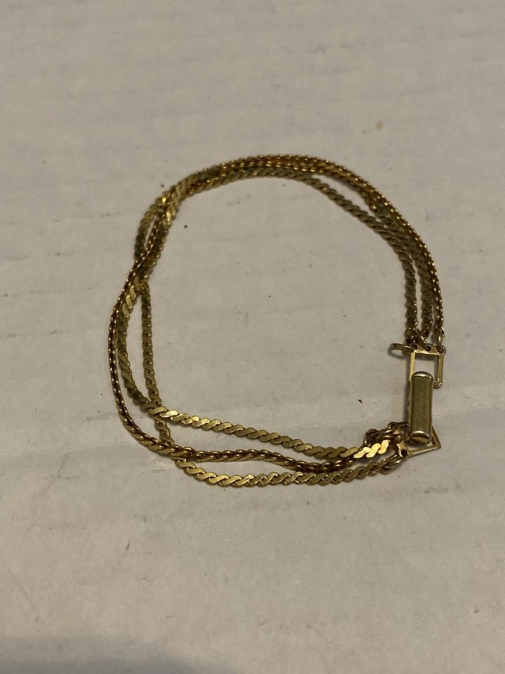 Vintage Signed Sarah Coventry Triple Strand Serpentine Chain Bracelet Gold Tone